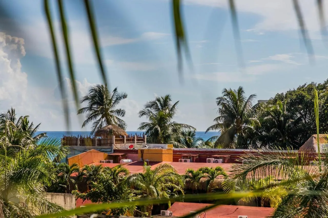 Moonshine Hotel Playa del Carmen